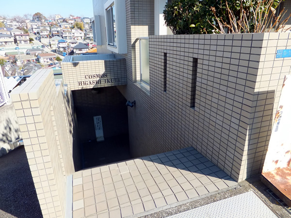 コスモ東生田の外観