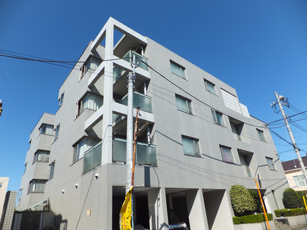 綱島シティハウスの外観