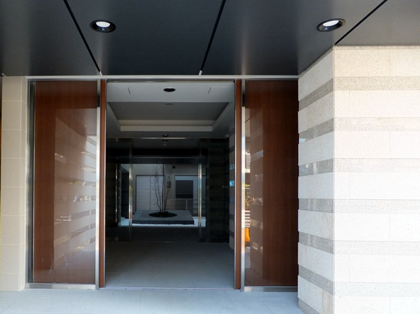 ドレッセあざみ野セリーズの外観