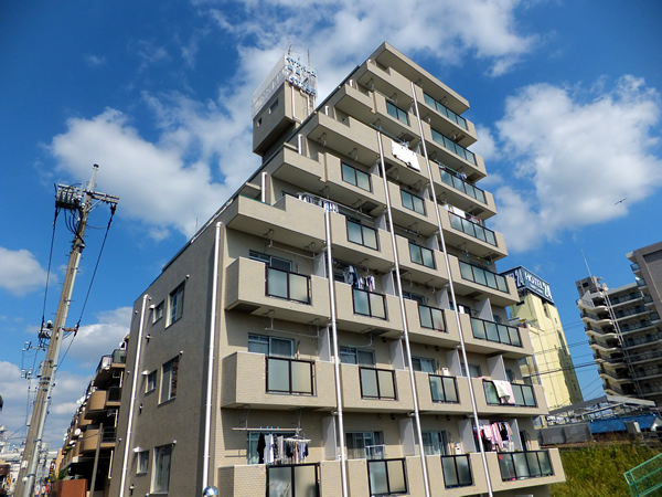 ダイアパレス綱島の外観