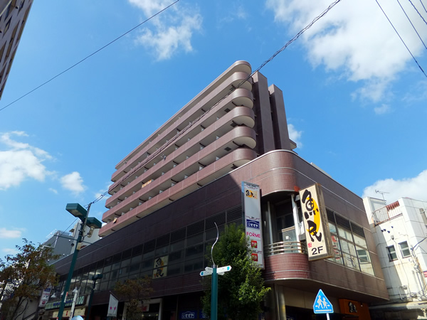 パークノヴァ綱島の外観