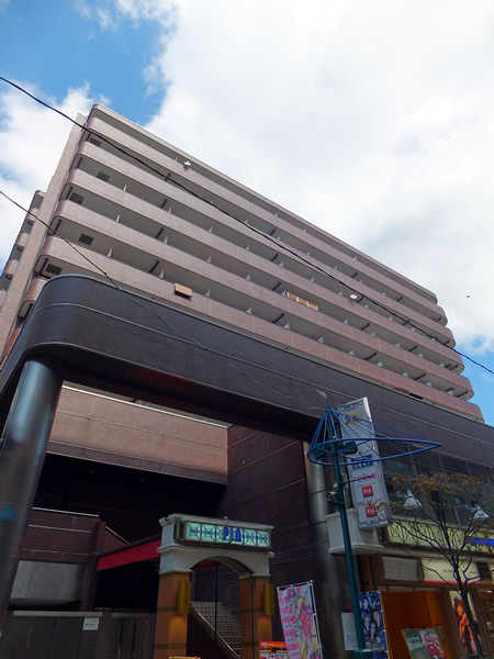 パークノヴァ綱島の外観