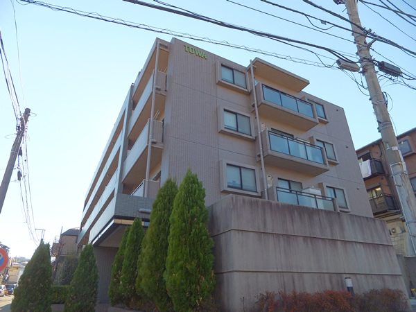 藤和シティホームズ百合丘公園の外観