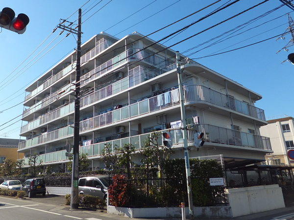 ネオコーポ京王稲田堤の外観