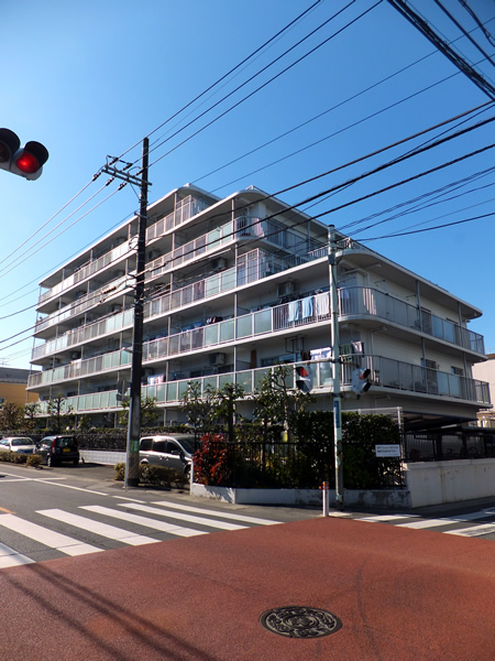 ネオコーポ京王稲田堤の外観