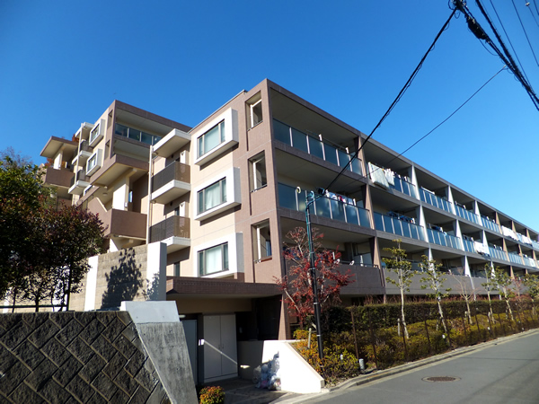 ベリスタ星ヶ丘の外観