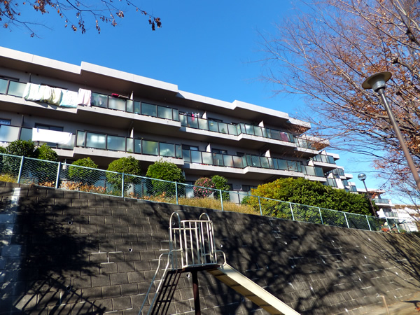 寺尾台パークホームズの外観