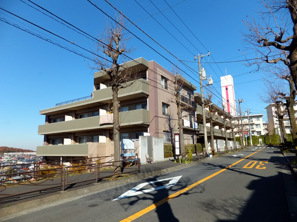 パテラよみうりランドの外観