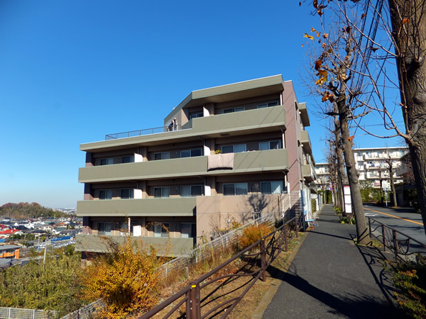 パテラよみうりランドの外観