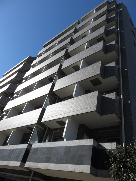 パークウェル初台の外観