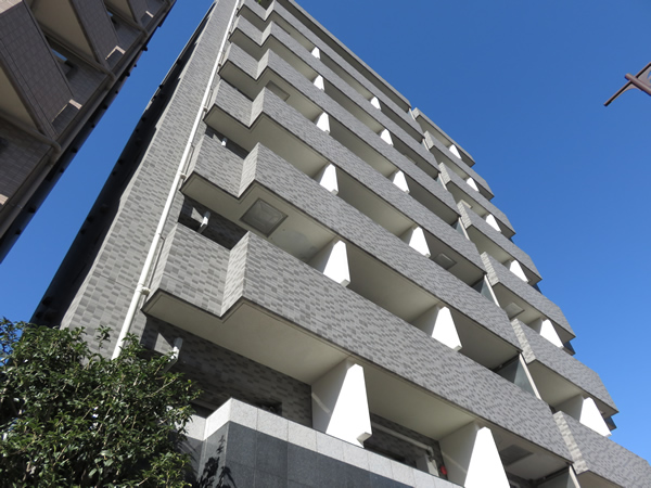 パークウェル初台の外観