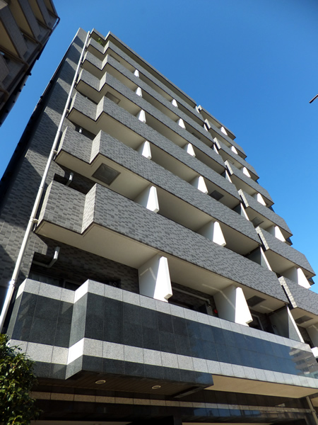 パークウェル初台の外観