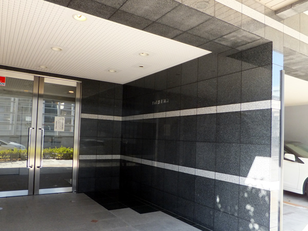 パークウェル初台の外観