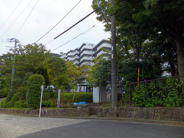 コンドミニアムヴェル大倉山の外観