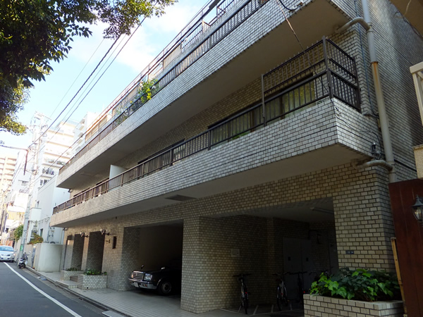 シェトワ代々木の外観