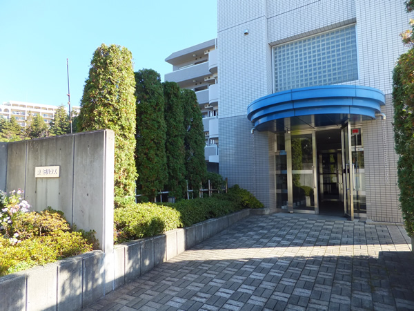 東三田ハウスの外観