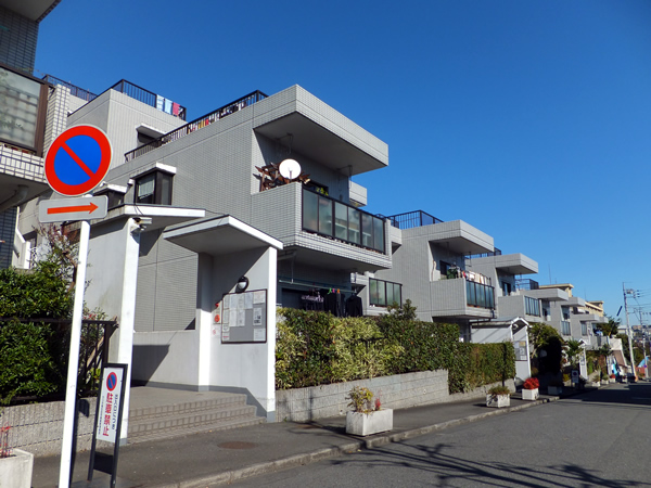 クリオ南生田2番館の外観