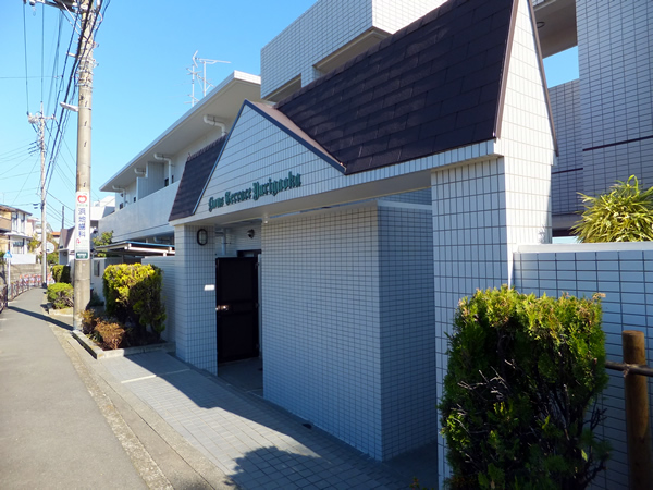 ライオンズテラス百合ヶ丘の外観