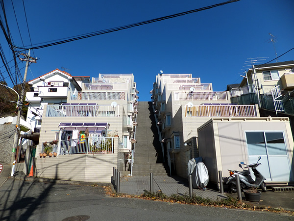 エスポワール東百合ヶ丘の外観