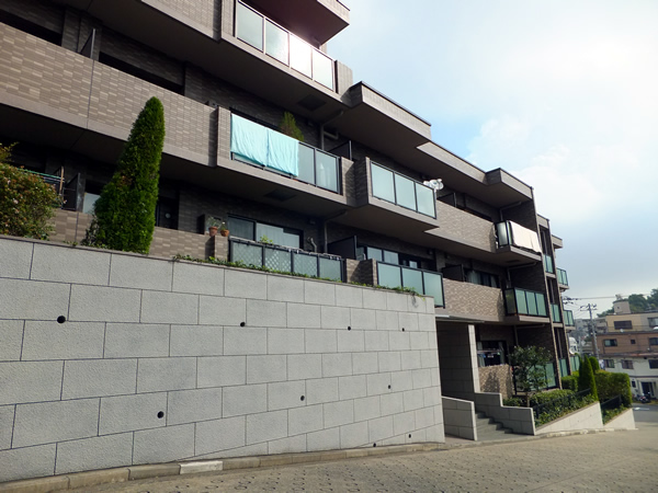 オーベル大倉山の外観