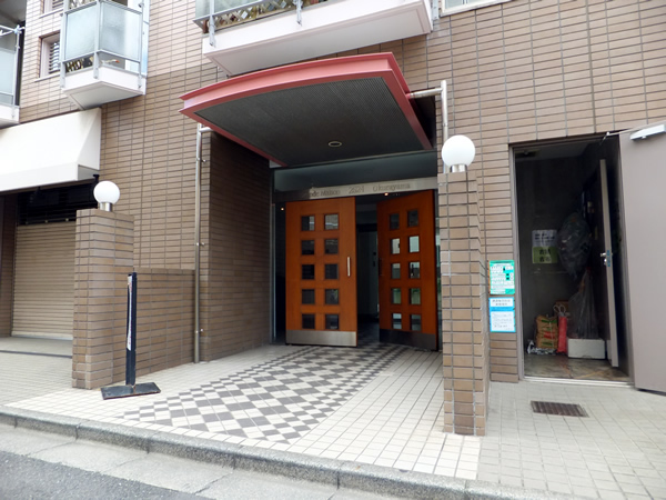 グランドメゾン大倉山テラスの外観