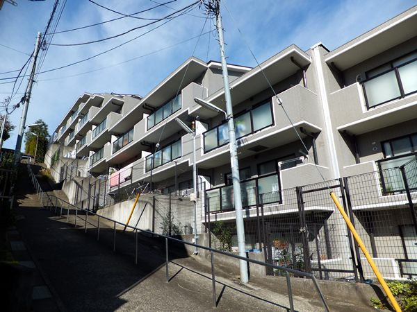 ステラガーデン南生田の外観