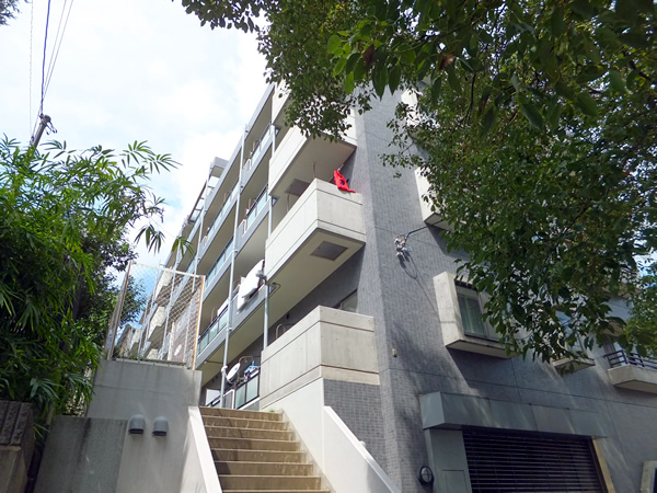 ソフィア大倉山の外観