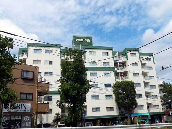 パロス大倉山の外観