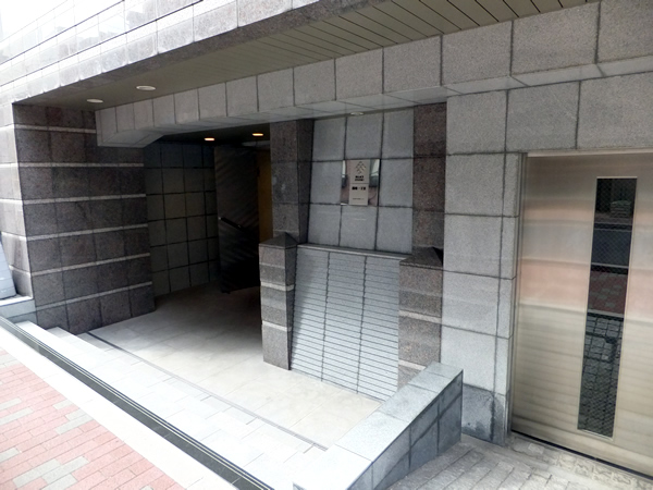 パレステュディオ銀座1丁目の外観