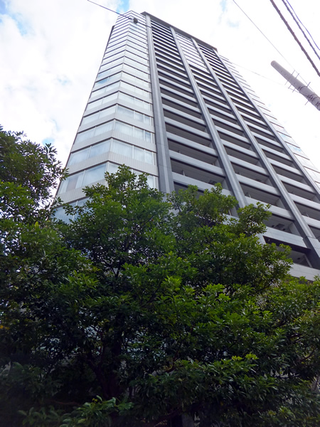 銀座タワーの外観