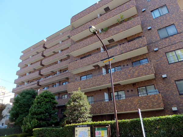 新神楽坂ハウスの外観