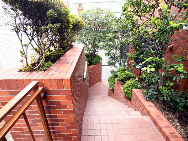 ハウス南青山の外観