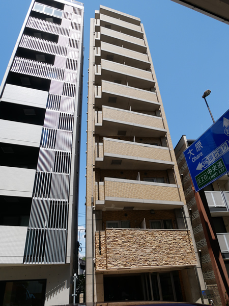 スカイコート駒沢大学の外観