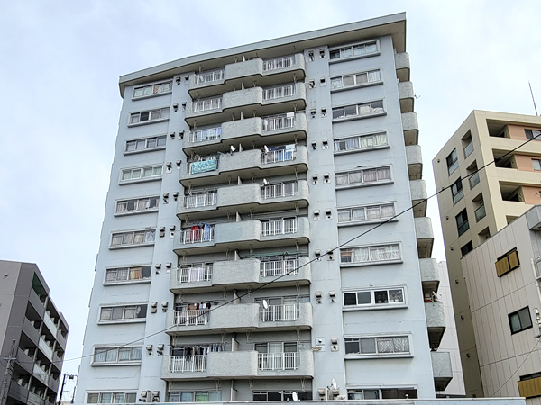 セブンスターマンション川崎大師の外観