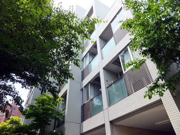 ワイライフ二子玉川の外観