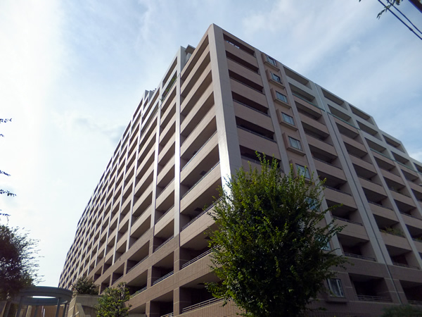 マナーズフォートノーブルテラスの外観