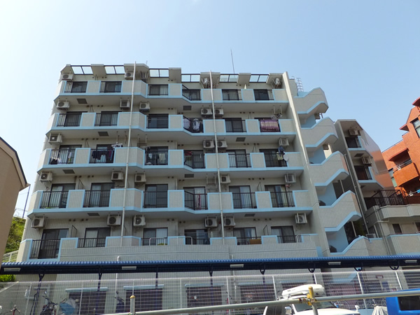 クリオたまプラーザ1番館の外観