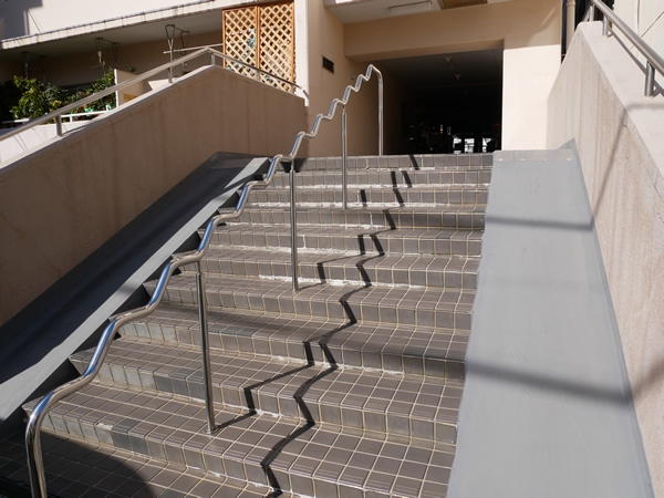 オクトピア明石町の外観