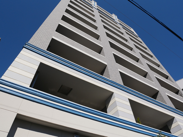 ラシェーナ平塚パークテラスの外観