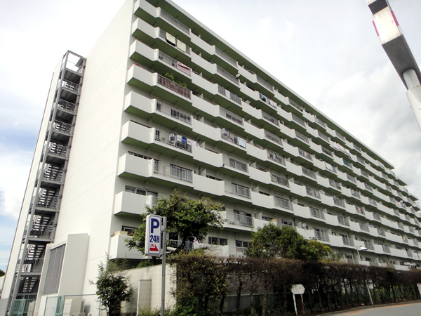 幕張グリーンハイツの外観