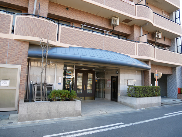 マイキャッスル平塚ロイヤルステージの外観