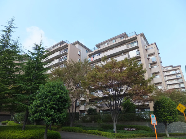 港北ファミールハイツ8の外観