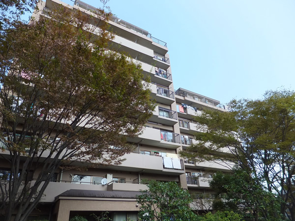 港北ファミールハイツ8の外観