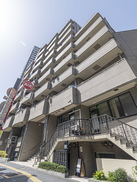 ビクセル新宿の外観