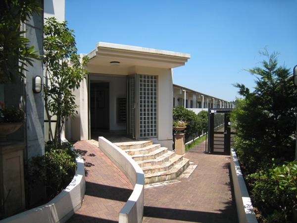 マイキャッスル生田ゴザル・デ・ヴィーダの外観