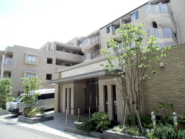 ヴィークコート宮前平の外観