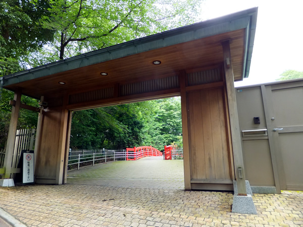 パレスドレオナール2の外観