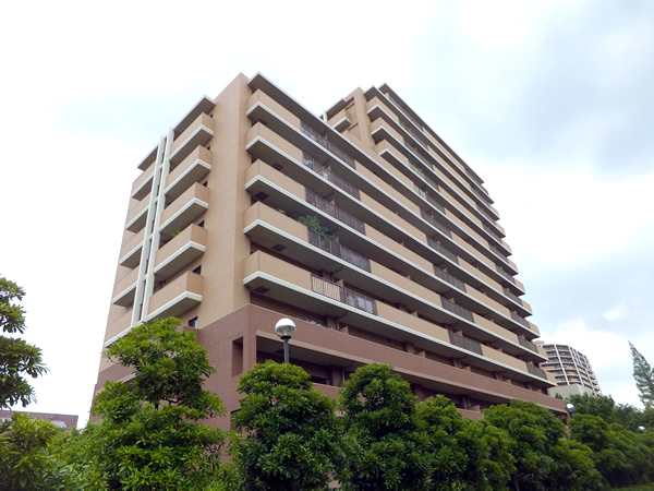 メイフェアパークス　Ｍ’ｓ　ＭＯＲＥＦ棟の外観