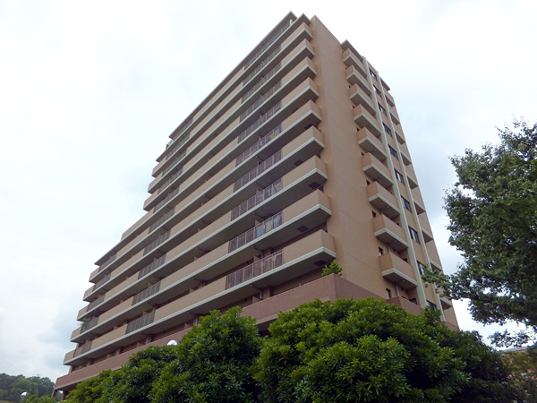 メイフェアパークス　Ｍ’ｓ　ＭＯＲＥＦ棟の外観