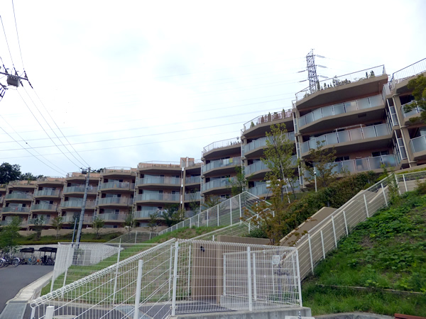 バースシティ溝の口エアーズの外観